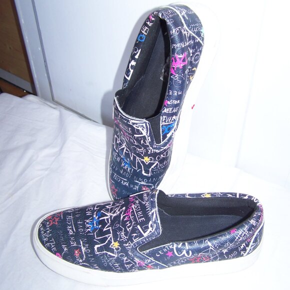**Final Sale** DKNY Faux Leather Graffiti Loafers Sz 8.5 - Picture 4 of 6